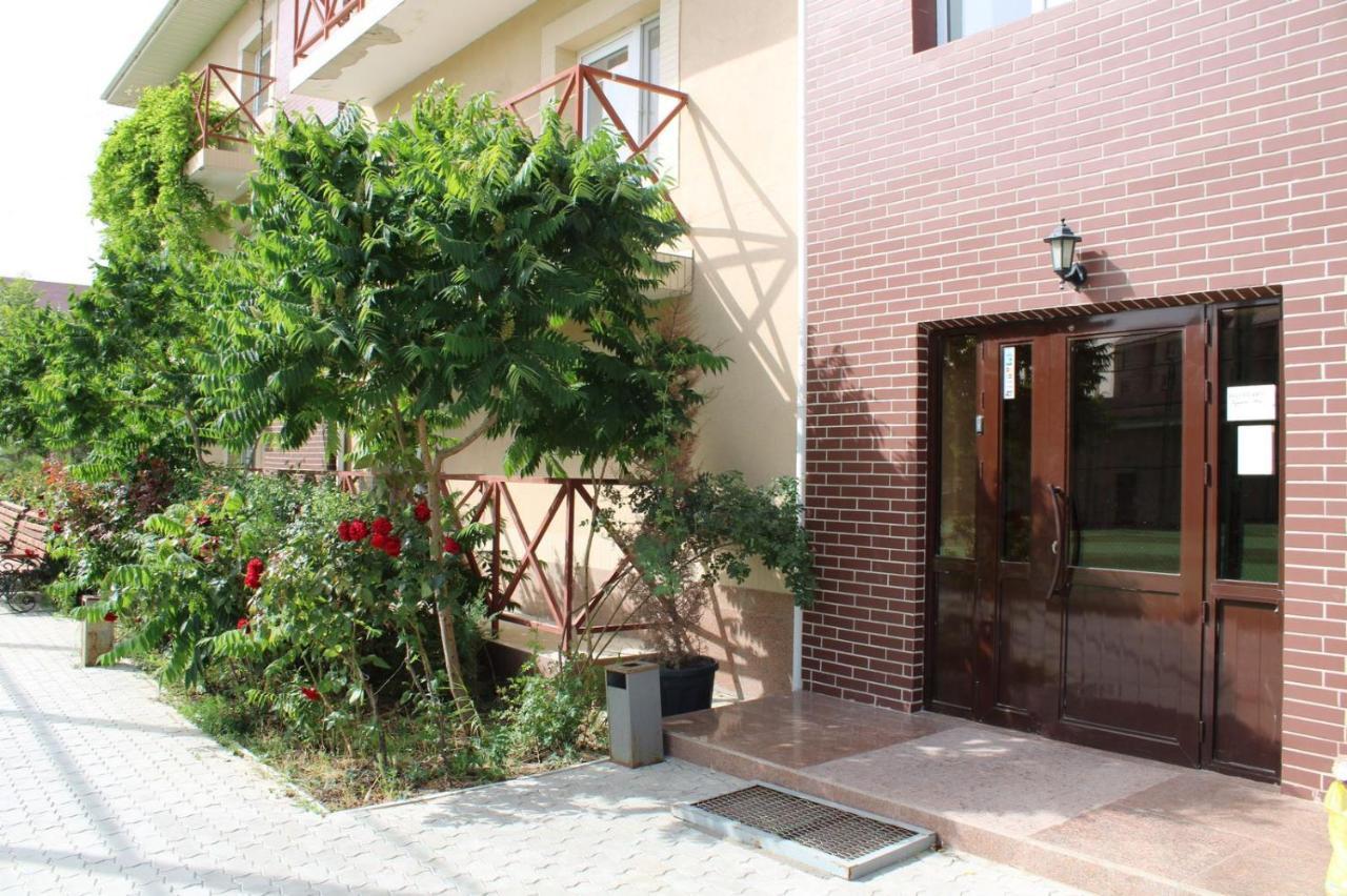 Guest House Dostar - Жағажай Үй Достар Aktau  Bagian luar foto